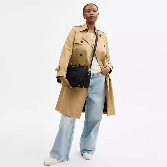 New! Coach Large Rowan Satchel In Signature Leather In Gold/Black (Only 1 Left!) - Picture 9 of 12